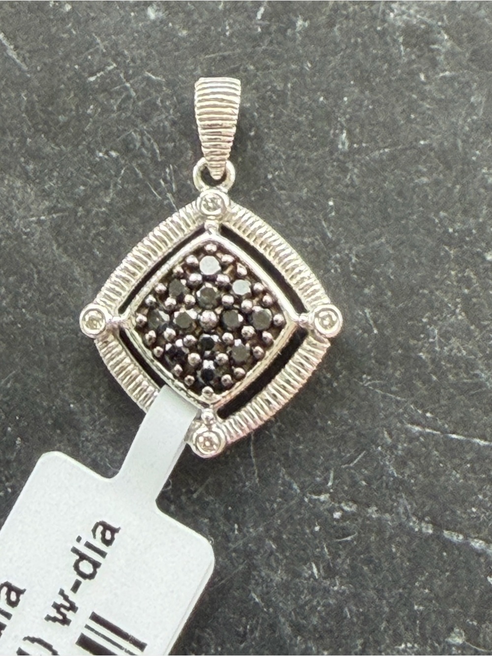 14kt White Gold Black & White Diamond Cluster Pendant - Women Jewelry